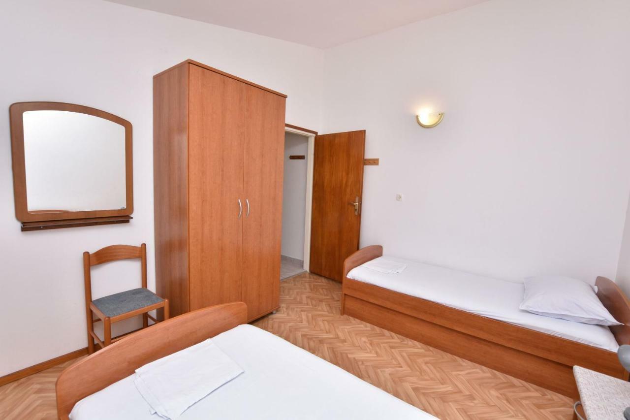 Apartment Damir Primošten Εξωτερικό φωτογραφία